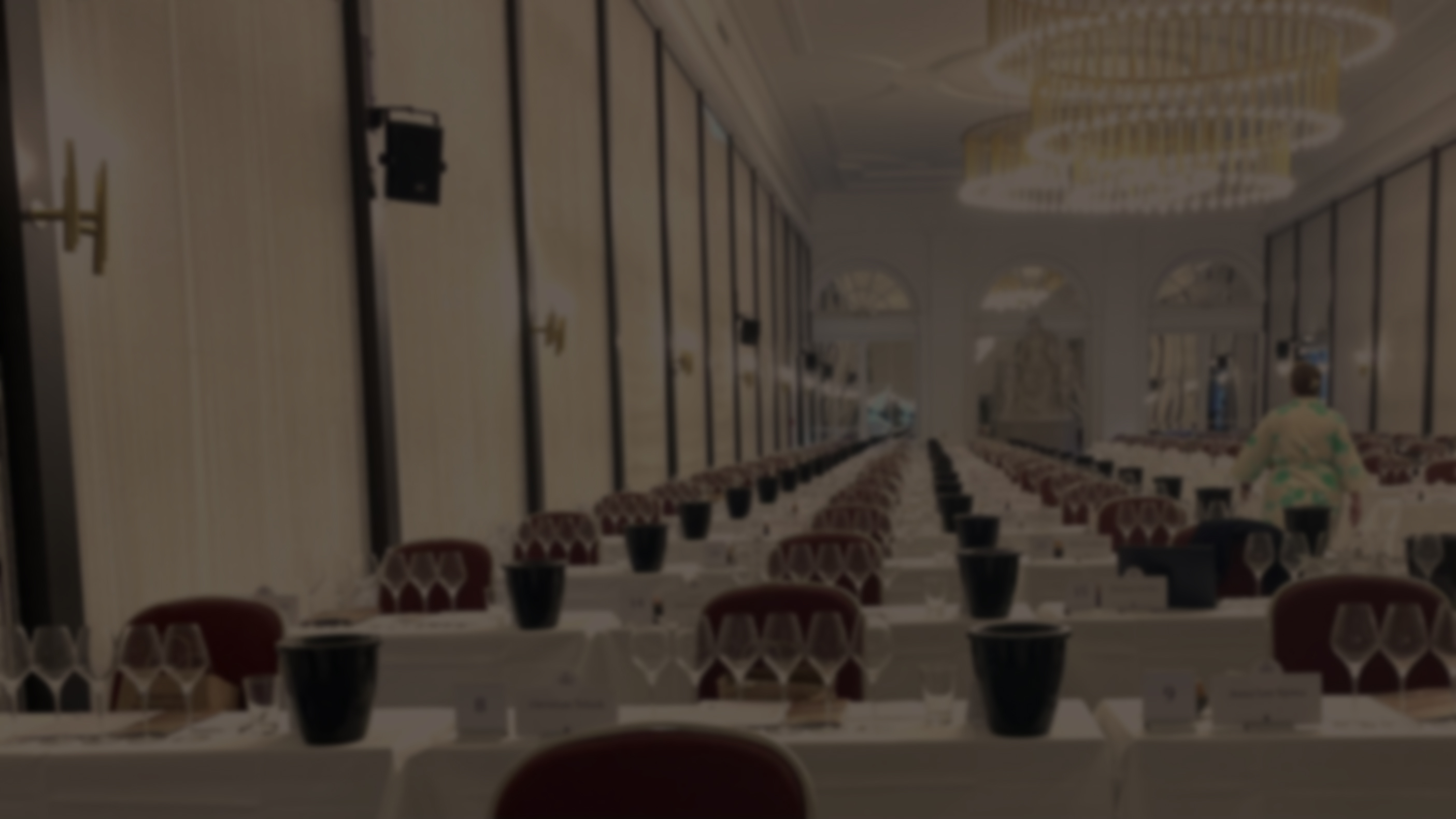 Drinnen, Lustig, Halle, Pokal, Person, Drinnen, Gebäude, Person, Halle, Lustig